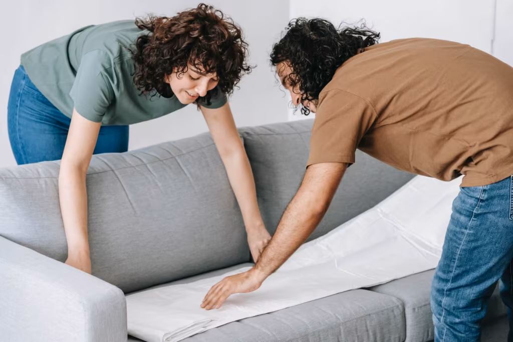 cross-country movers protecting furniture