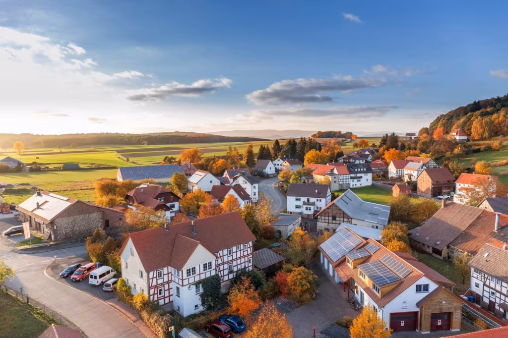check the neighborhood before cross-country moving